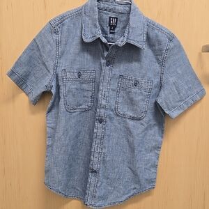 GAP Blue Button Down Shirt Short Sleeve Classic